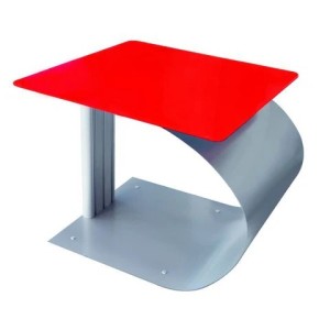Table basse design – Verre rouge & Aluminium