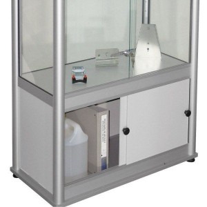 Vitrine d’exposition basse design – Aluminium & Verre