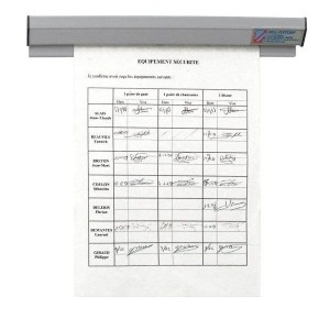 Porte-document à clipser CLIPDOC – Rail mural magnétique ou adhésif pour affichage rapide
