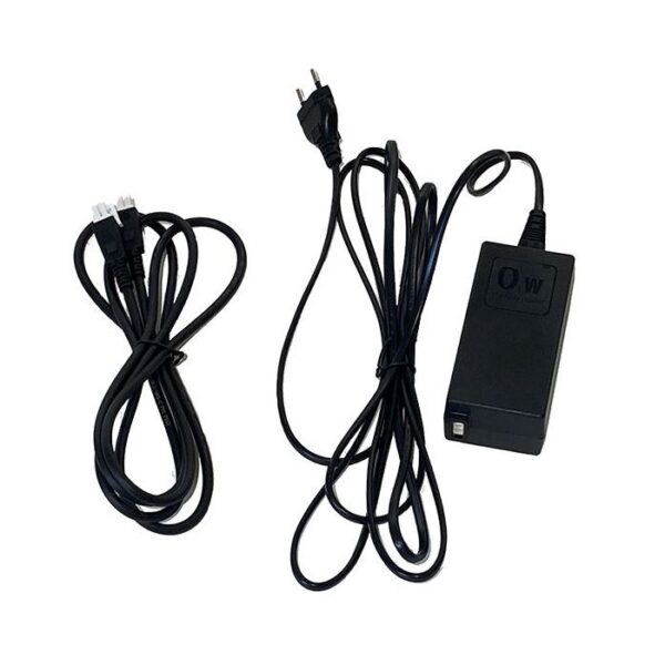 645424 - Chargeur de batterie sur secteur 220 Volts avec câble de liaison pour 645420